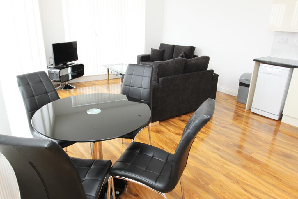 Radalco Apartments Hounslow Ngoại thất bức ảnh