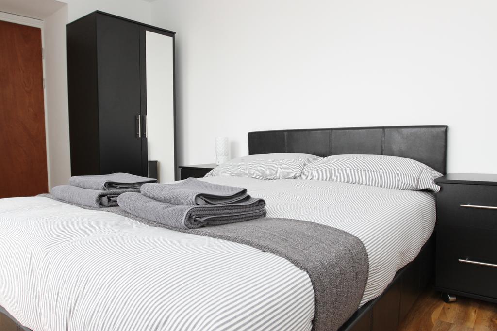 Radalco Apartments Hounslow Ngoại thất bức ảnh