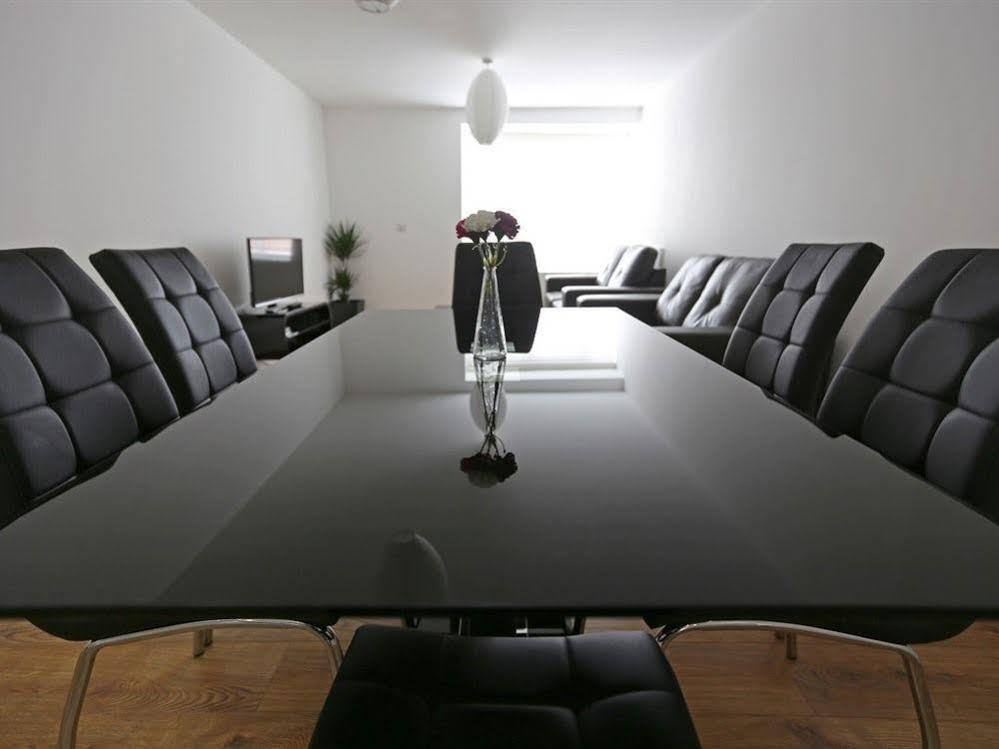 Radalco Apartments Hounslow Ngoại thất bức ảnh