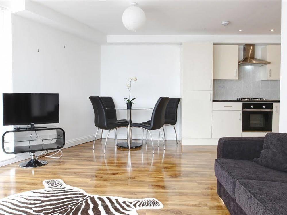 Radalco Apartments Hounslow Ngoại thất bức ảnh